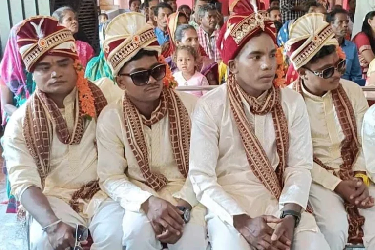 সাতদিন ধরে চলে ‘বরের মেলা’: সেজেগুজে থাকেন পাত্ররা, পছন্দ করে কিনে নেন কনেরা!