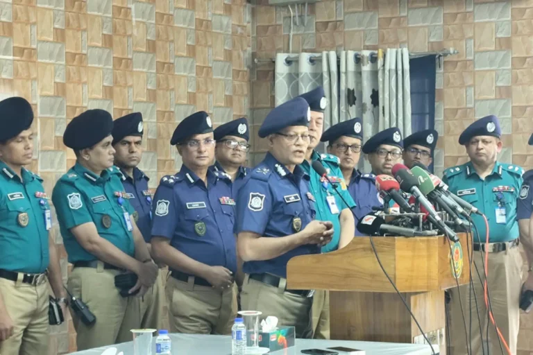 চাঁদাবাজি রোধে স্বতঃপ্রণোদিত মামলার ক্ষমতা পাচ্ছে পুলিশ: আইজিপি