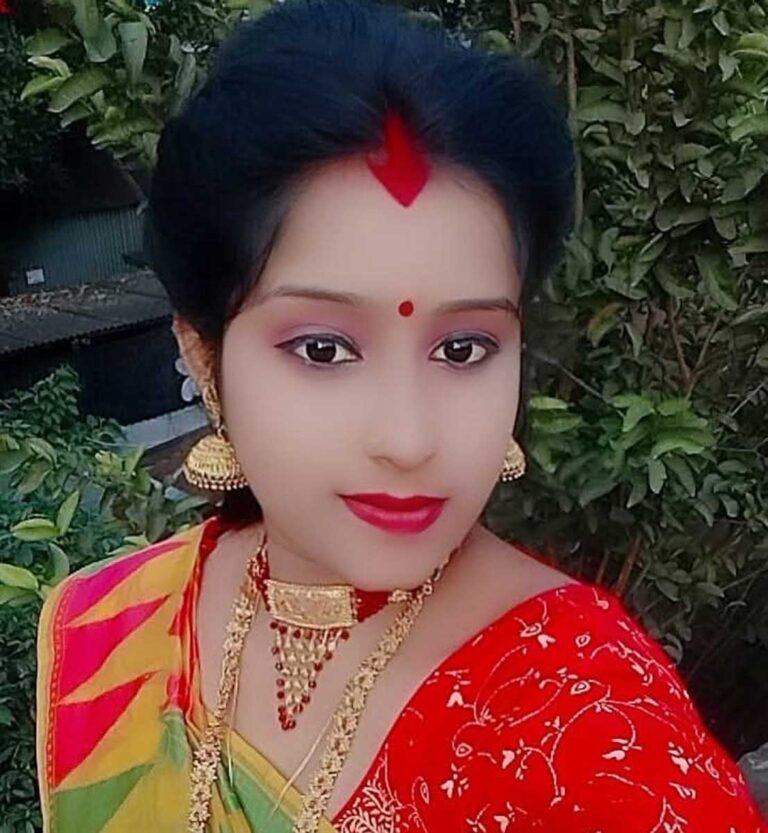 পাংশায় গৃৃহবধূর মৃত্যু নিয়ে নানা প্রশ্ন\ সম্ভ্রম হারিয়েই কি বেছে নেন আত্মহত্যার পথ?