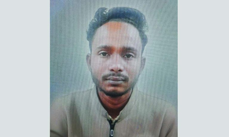 স্বামীকে খুঁজে পেতে পুরস্কার ঘোষণা করলেন স্ত্রী