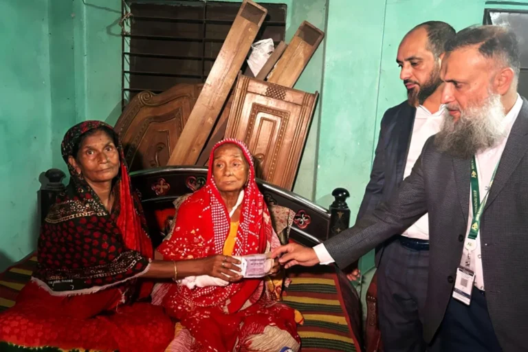 চিকিৎসা কষ্টে থাকা কাঙালিনী সুফিয়ার দায়িত্ব নিলো এবিজি ফাউন্ডেশন