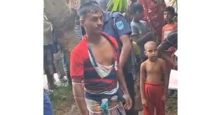 পাওনা টাকা না পেয়ে শ্বশুরকে গাছে বেঁধে নির্যাতনের অভিযোগ