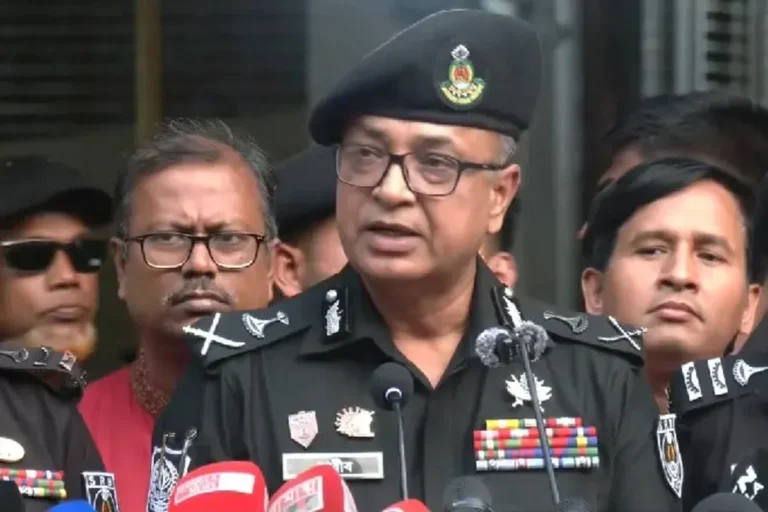পূজাকে কেন্দ্র করে গুজব প্রতিরোধে কাজ চলছে : এসআরবি মহাপরিচালক