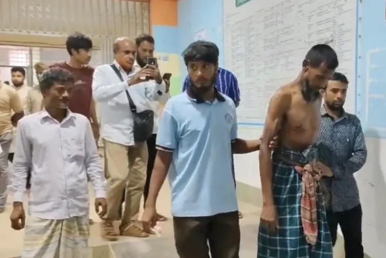 সীমান্তে ‌‌‘বিএসএফের ছেড়ে দেওয়া’ বাঘের আক্রমণে নারীসহ আহত ৩
