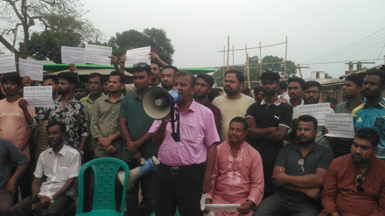 ওসি অপসারণের দাবিতে প্রতিবাদ ও বিক্ষোভ সমাবেশ