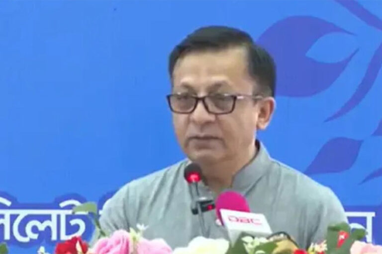 নিউমুরিং টার্মিনাল চুক্তিকে দেশ বিক্রির সঙ্গে তুলনা করা সম্পূর্ণ অমূলক: বাণিজ্যমন্ত্রী