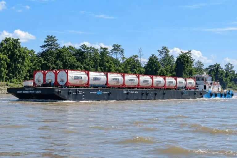 বাংলাদেশের নদীপথে ভারতের নতুন বাণিজ্যযাত্রা