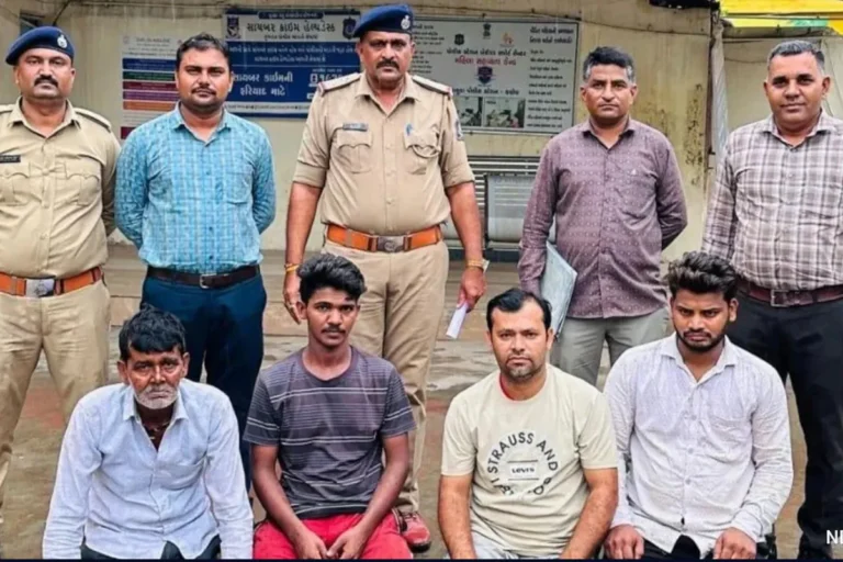 ভারতে গরু জবাইয়ের অপরাধে তিনজনের যাবজ্জীবন কারাদণ্ড