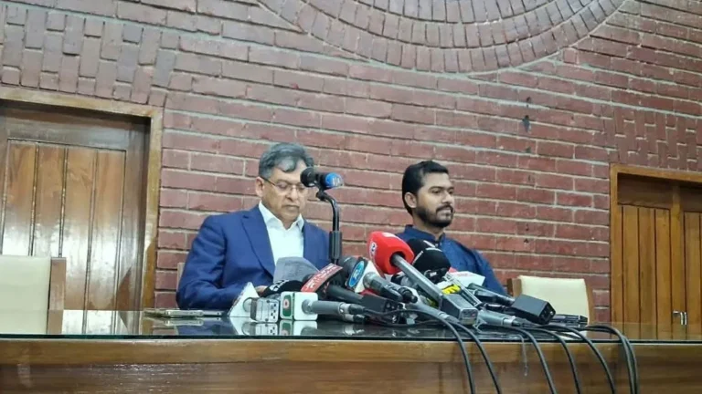 তত্ত্বাবধায়ক সরকার ফিরিয়ে আনতেই হবে, বিকল্প নেই: সালাহউদ্দিন